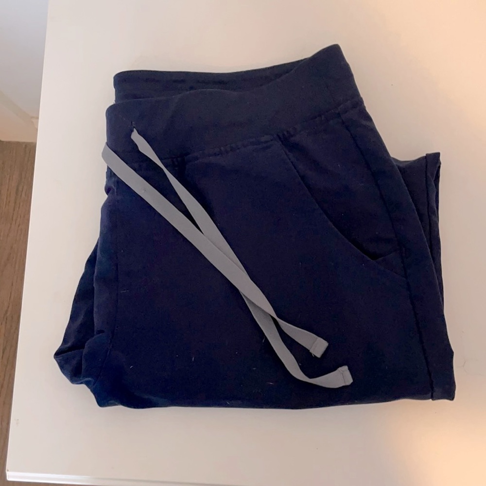 FIGS Zamora Joggers